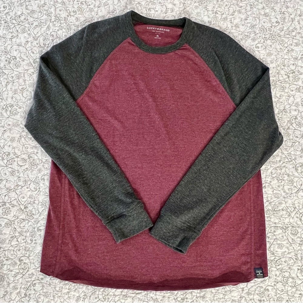 Lucky Brand Burgundy & Charcoal Raglan XL Tee Casual Sporty Baseball Athletic